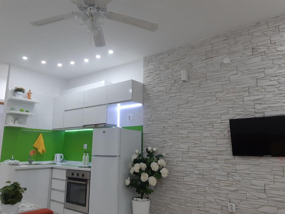 Sun Sea No 2 Apartment Peraia  Exterior photo