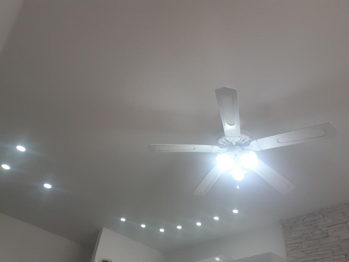 Sun Sea No 2 Apartment Peraia  Exterior photo